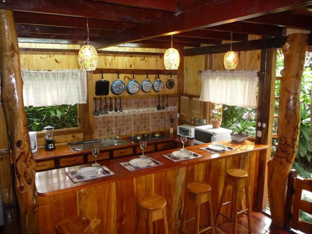 Topos Tree House Cahuita Ngoại thất bức ảnh